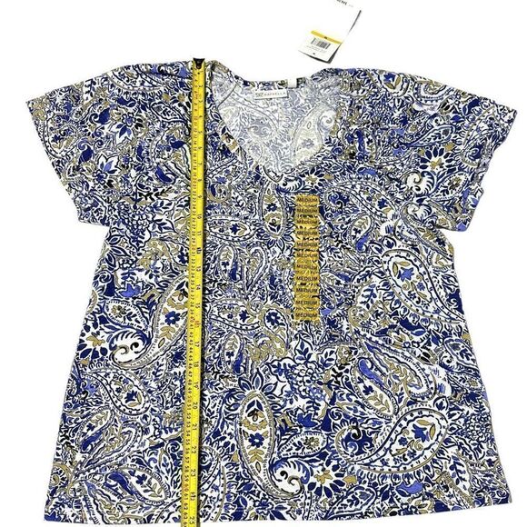 Rafaella Women’s Knit V-Neck Ruffled Short Sleeve Fashion Top - Picture 6 of 8